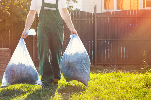 Best Garage Cleanout  in Leominster, MA